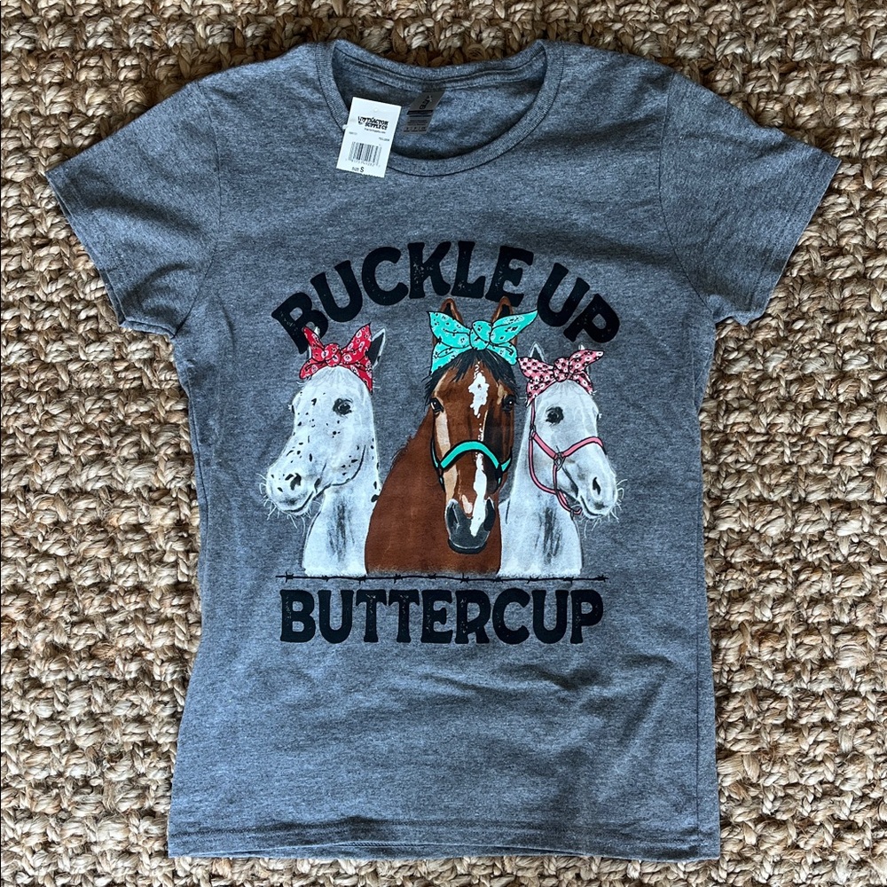 Horse Tshirt Women’s Size Small New with Tags